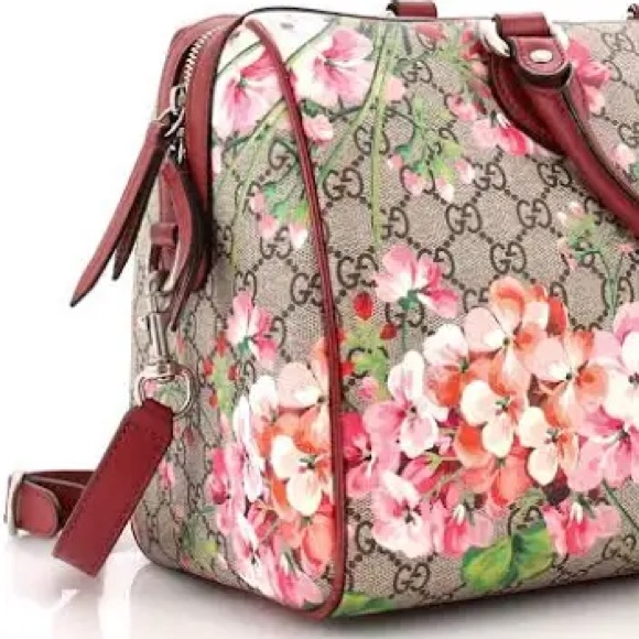 GG Supreme Monogram Blooms Medium Boston Beige Multicolor Dry Rose - Picture 2 of 8